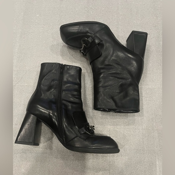 [38/US7]Lavorazion Artigiana Ateliers Black Ankle Block Heel Boots Y2K Buckle - Picture 3 of 10